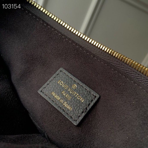 l**is V*t*n v tote mm
