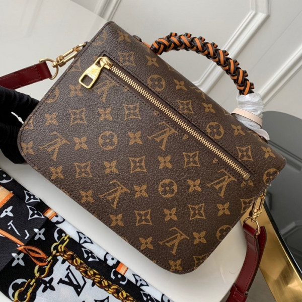 l**is V*t*n pochette metis