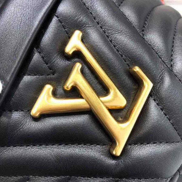 l**is V*t*n new wave bumbag