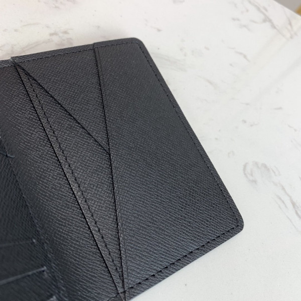 l**is V*t*n pocket organizer