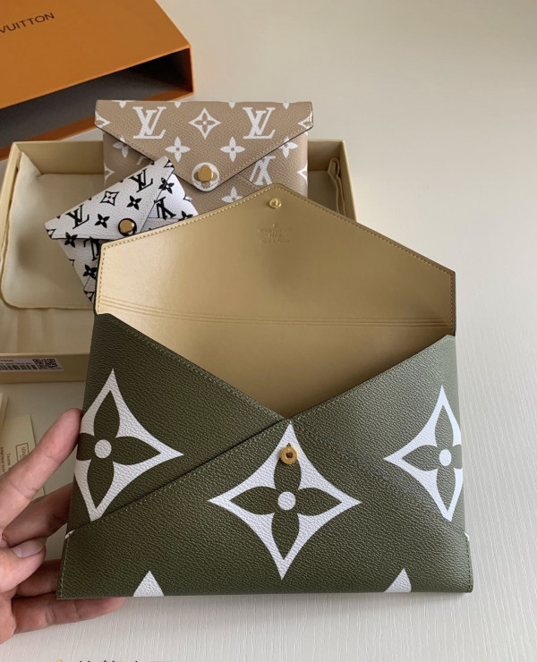 l**is V*t*n pochette kirigami