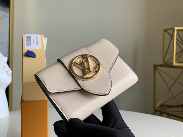 l**is V*t*n pont 9 compact wallet
