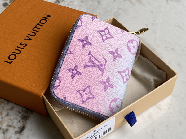 l**is V*t*n zippy coin purse