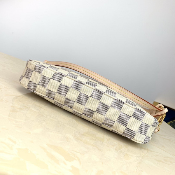 l**is V*t*n pochette accessoires