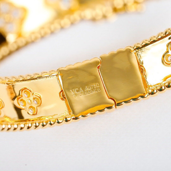 Van Cleef & Arpels Perlée BRACELET