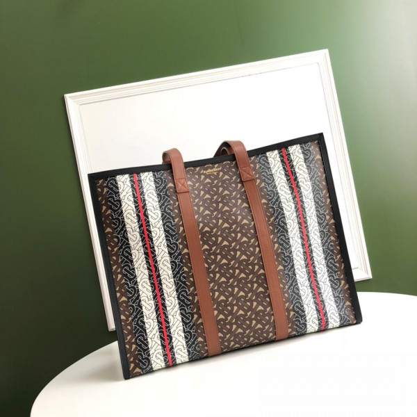 B**rry tmonogram stripe print e-canvas toe bag