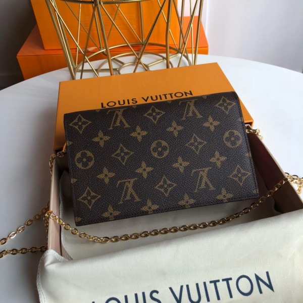 l**is V*t*n flore chain wallet