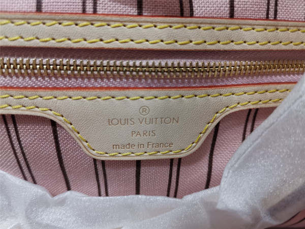 l**is V*t*n neverfull mm