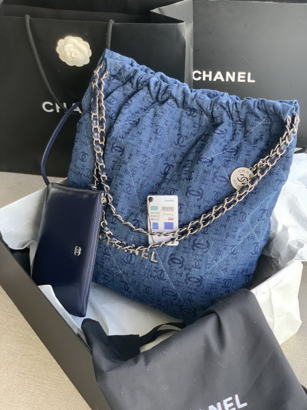 CL 22 HANDBAG