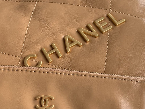 CL LARGE 22 HANDBAG