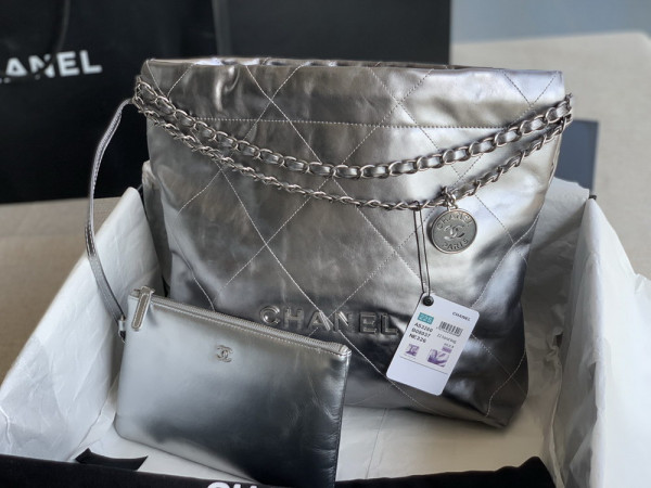 CL 22 SMALL HANDBAG
