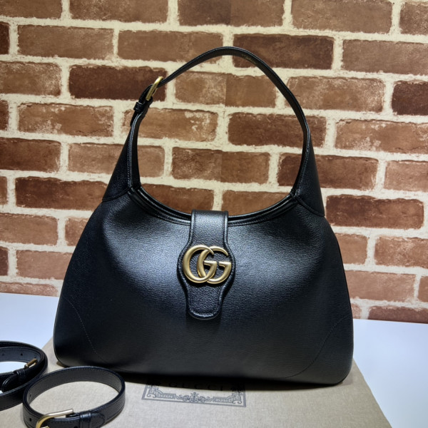 G*u*i aphrodite medium shoulder bag
