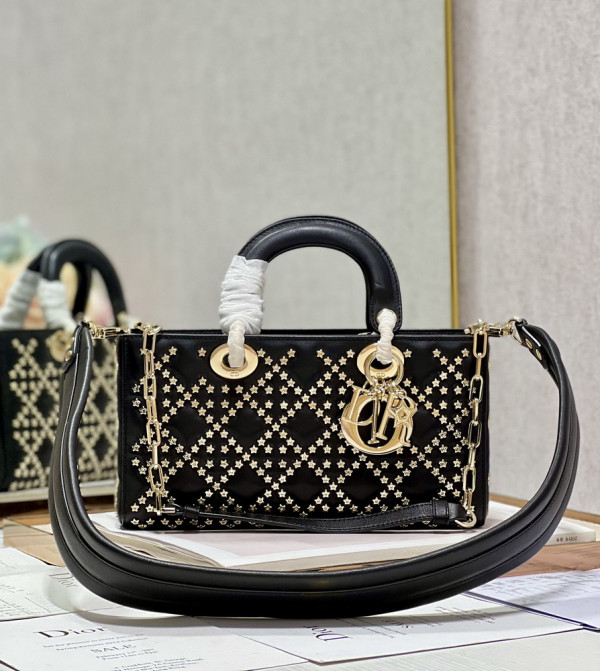 D*or lady d-joy bag