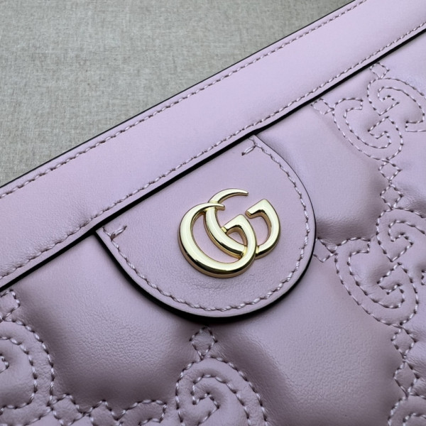 G*u*i gg matelassé leather shoulder bag