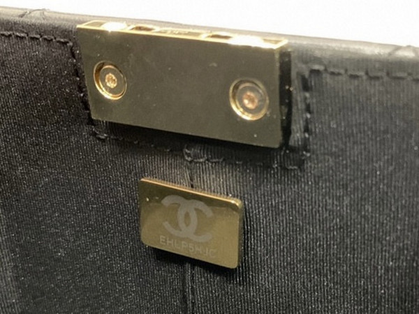 CL VANITY CASE