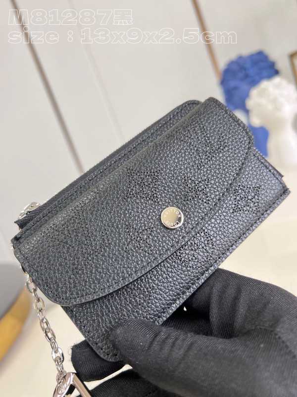 l**is V*t*n card holder recto verso