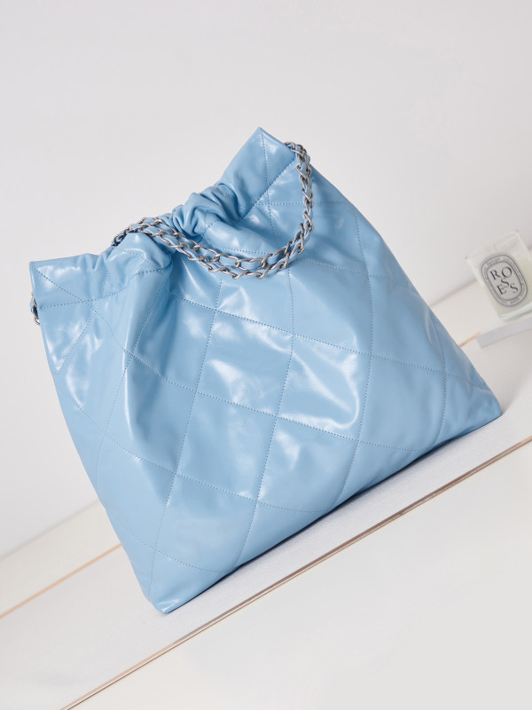 CL 22 HANDBAG