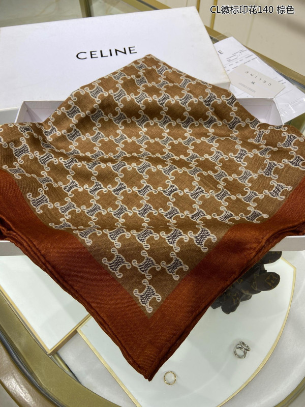 Ce**e scarf