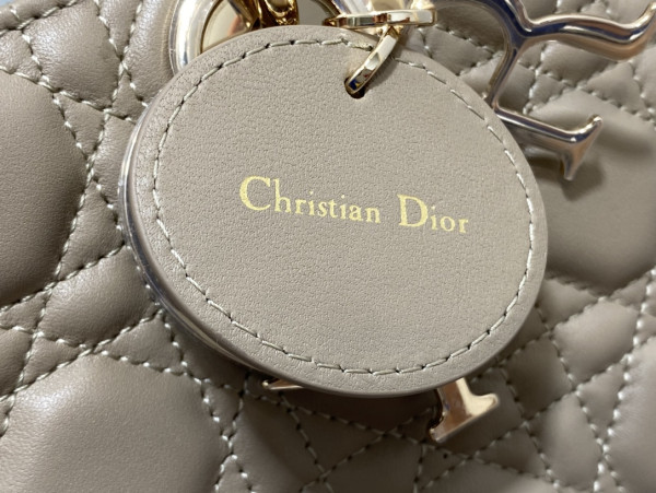 D*or lady d-joy bag