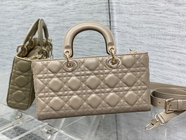 D*or lady d-joy bag