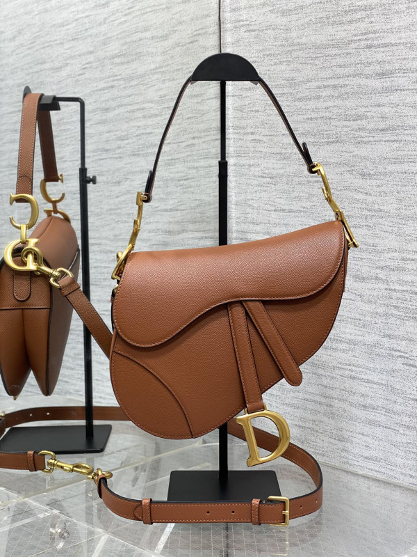 D*or saddle bag