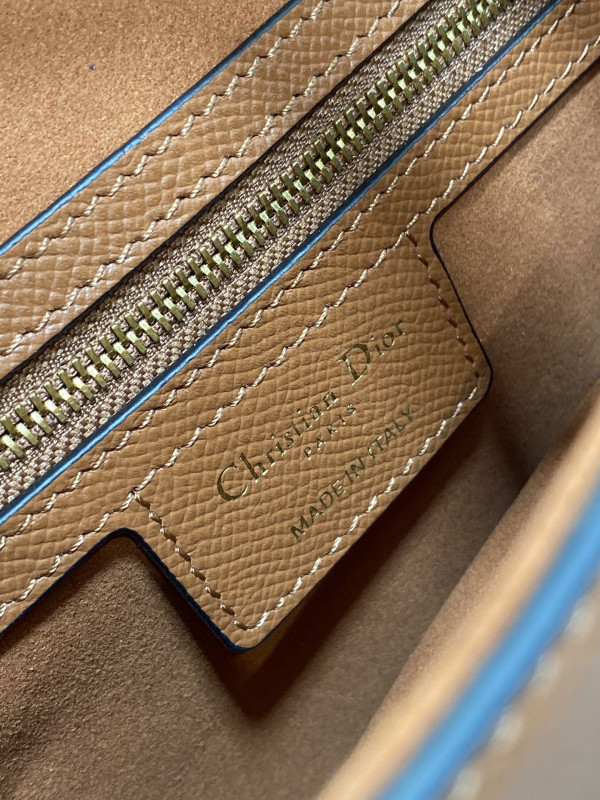 D*or saddle bag