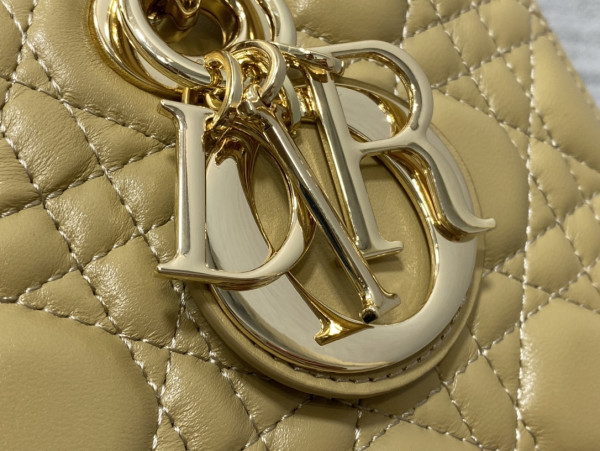 D*or lady d-joy bag