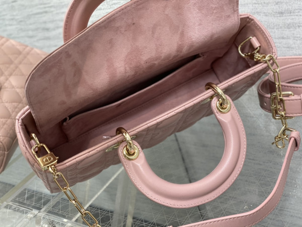 D*or lady d-joy bag