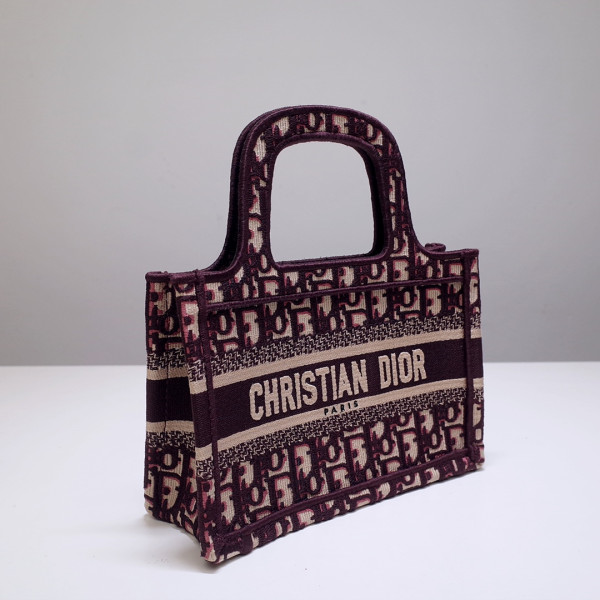 D*or book tote mini