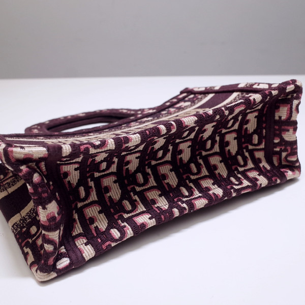 D*or book tote mini