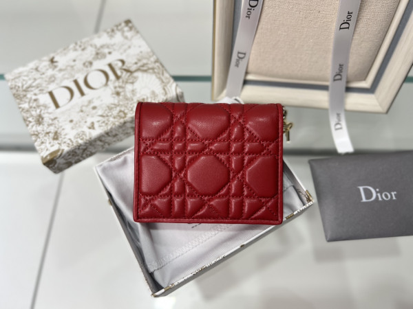 D*or wallet