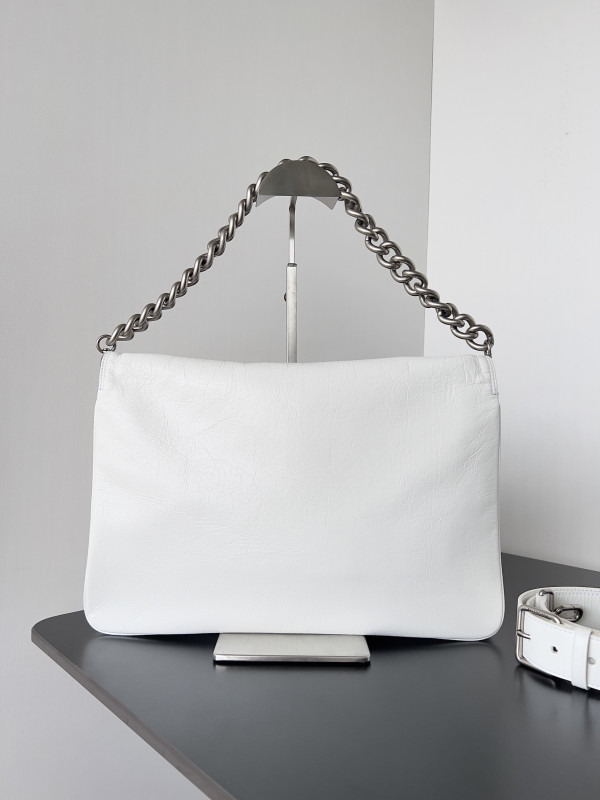 Ba*len*cia*ga women''s bb soft large flap bag
