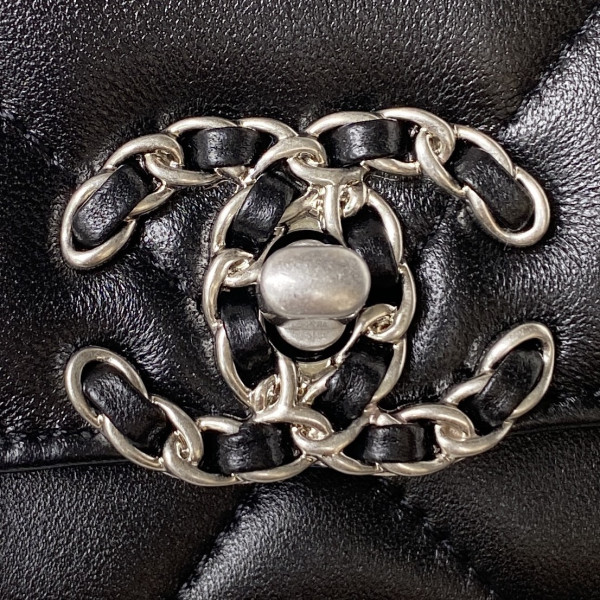 CL 19 WALLET ON CHAIN