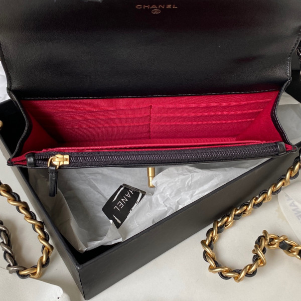 CL 19 WALLET ON CHAIN