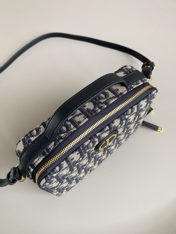 D*or caro bag