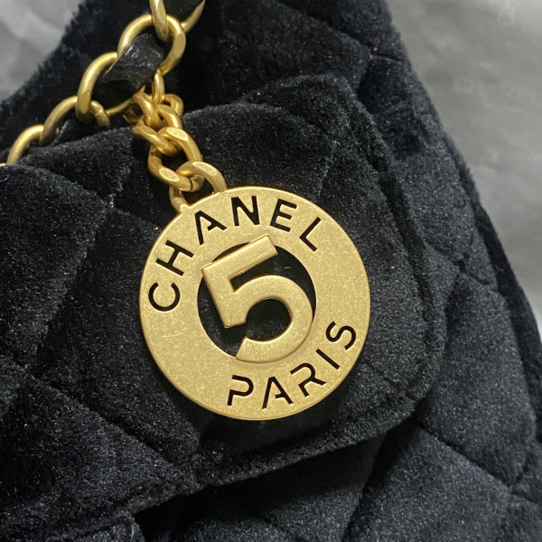 CL SMALL HOBO HANDBAG