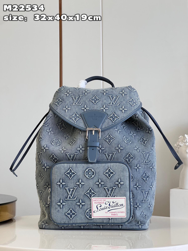 l**is V*t*n montsouris backpack