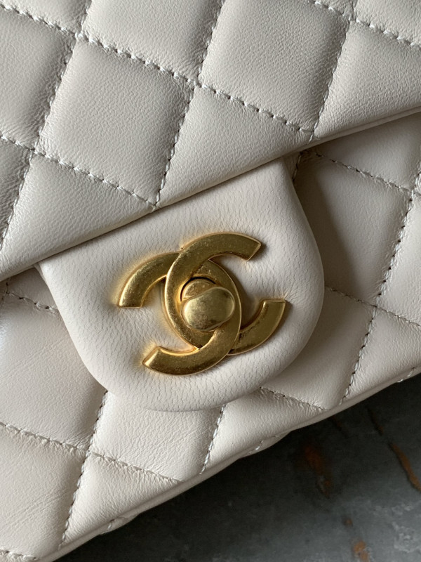 CL FLAP BAG