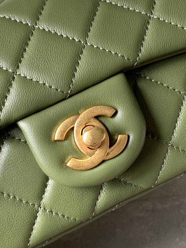 CL FLAP BAG