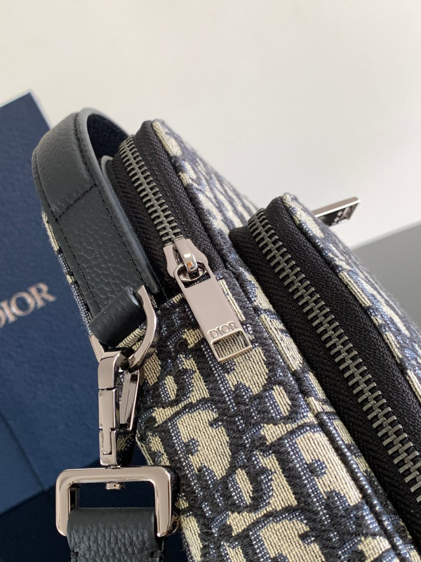 D*or micro rider pouch