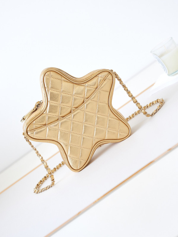 CL STAR HANDBAG