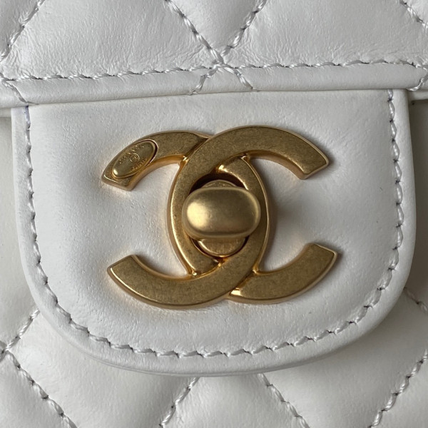 CL MINI FLAP BAG