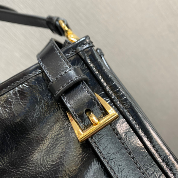 Pra*a 1ba439 soft lux bag-24-38-12cm