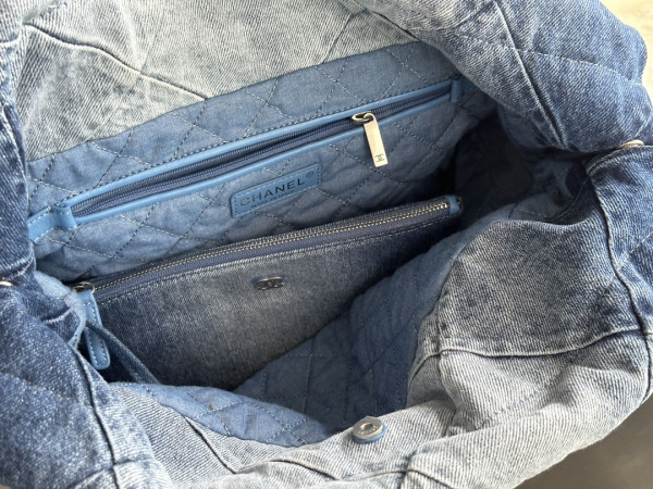 CL 22 HANDBAG