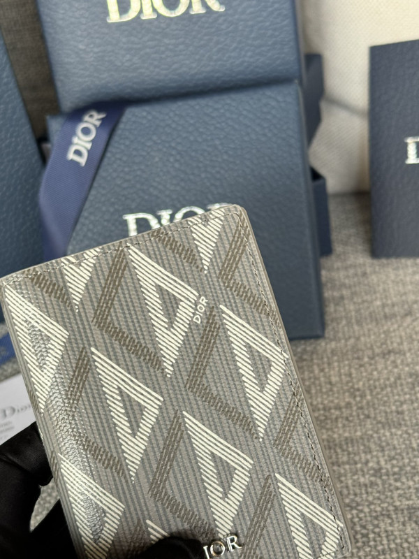 D*or wallet
