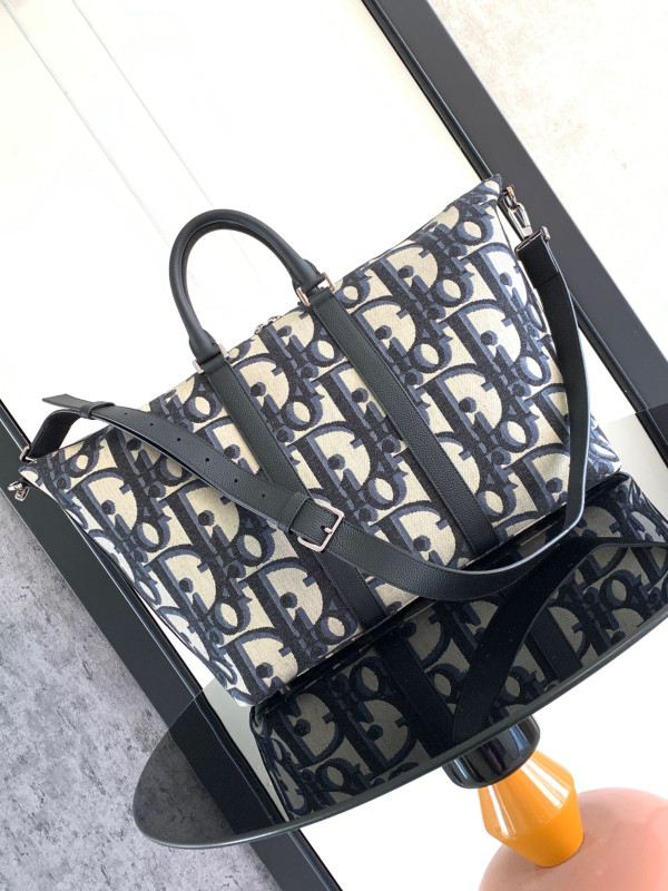 D*or weekender 40 bag