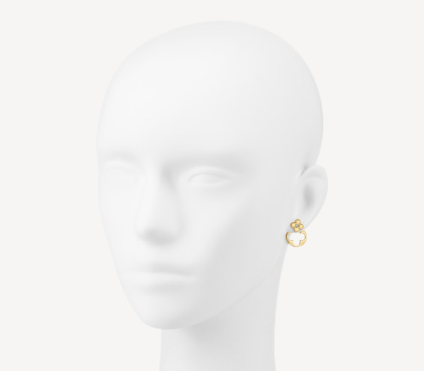 l**is V*t*n earrings