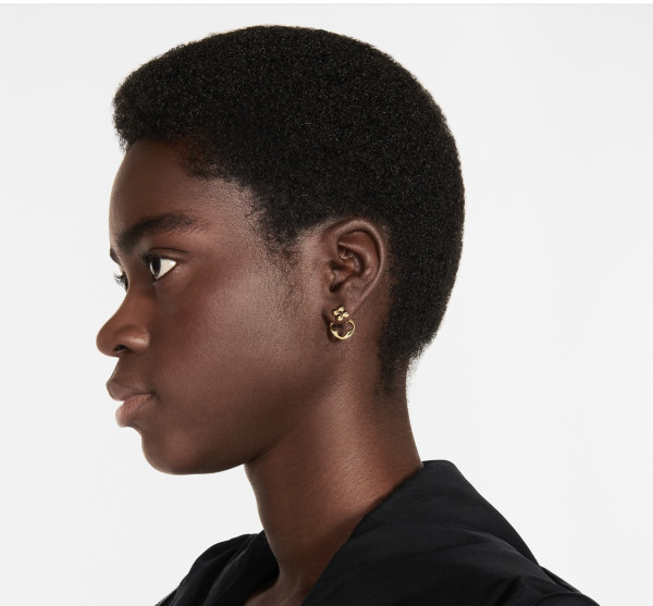 l**is V*t*n earrings