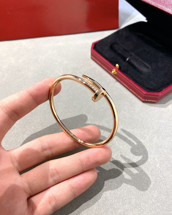 CARTIER BRACELET