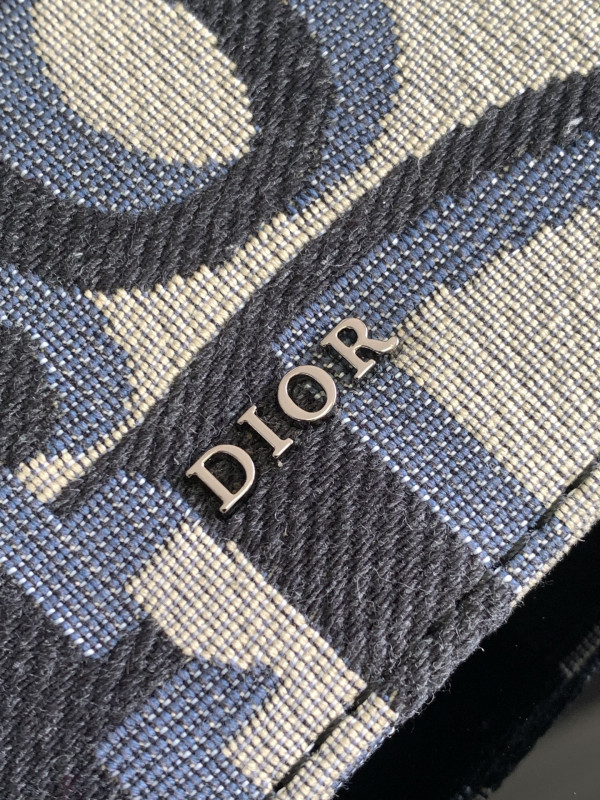 D*or a5 pouch
